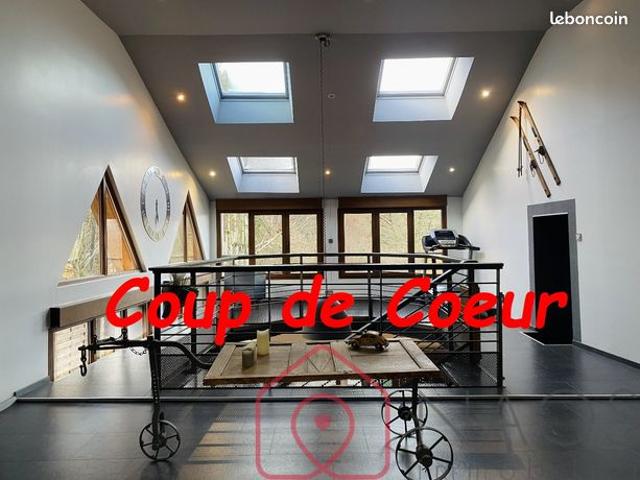 Maison de village 7 pièces 225 m²