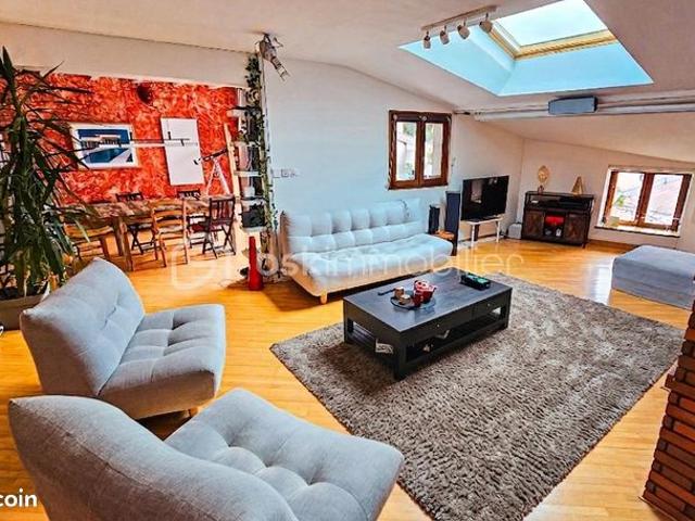 Maison de village 7 pièces 228 m²