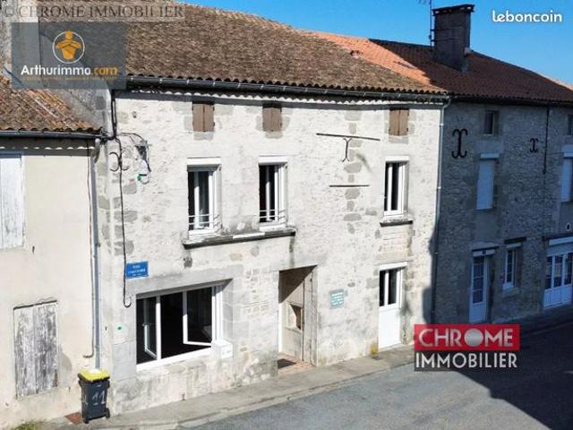 Maison de village 7 pièces 230 m²