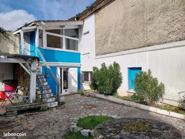 Maison de village 7 pièces 235 m²