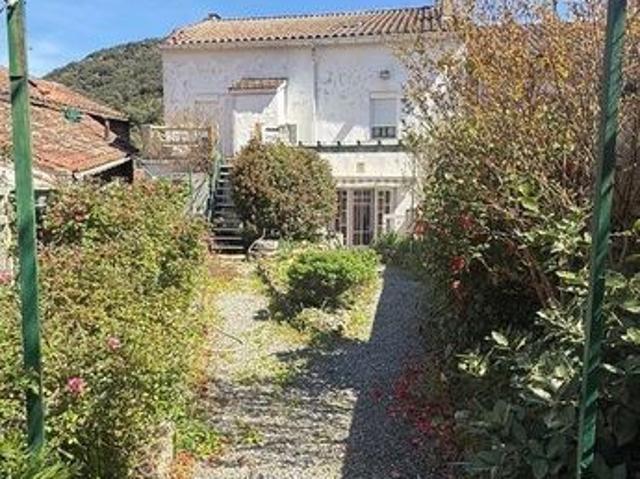 Maison de village 7 pièces 247 m²