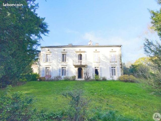 Maison de village 7 pièces 375 m²
