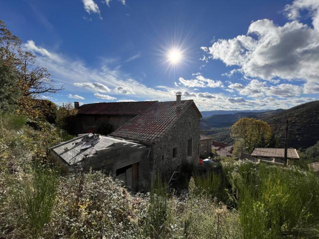Maison de village 84m2 à finir de restaurer Panorama excep