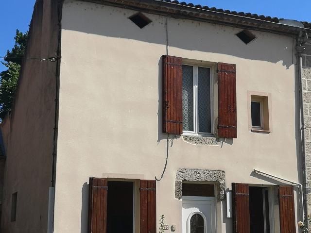 MAISON DE VILLAGE