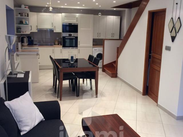 Maison de village 86 m2 Centre Saint Égrève 3 chambres 86m² Saint Egrève