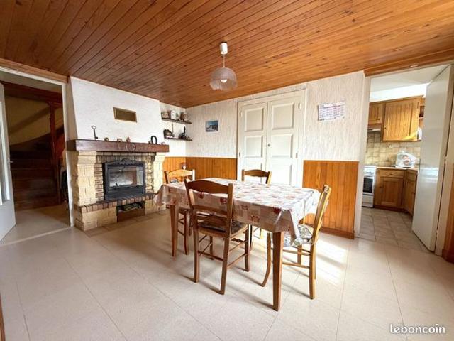 Maison de village 8 pièces 81 m²