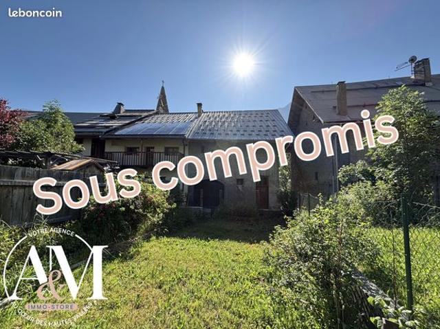 Maison de village 8 pièces 104 m²