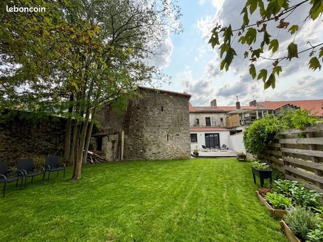 Maison de village 8 pièces 134 m²