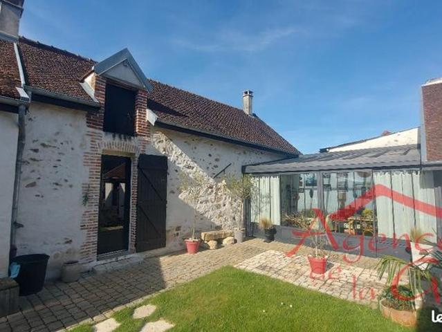 Maison de village 8 pièces 135 m²