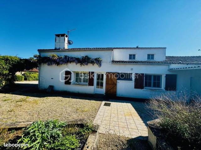 Maison de village 8 pièces 136 m²