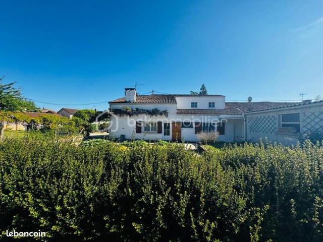 Maison de village 8 pièces 136 m²
