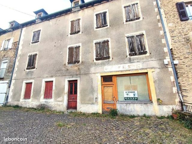 Maison de village 8 pièces 146 m²