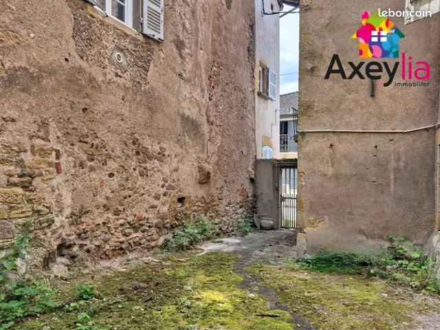 Maison de village 8 pièces 149 m²