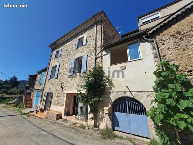 Maison de village 8 pièces 150 m²