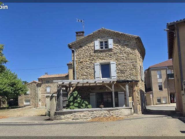 Maison de village 8 pièces 159 m²