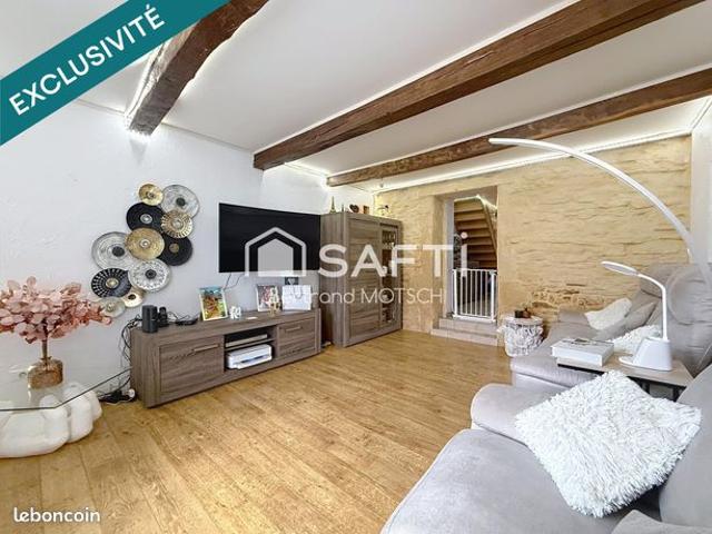 Maison de village 8 pièces 160 m²