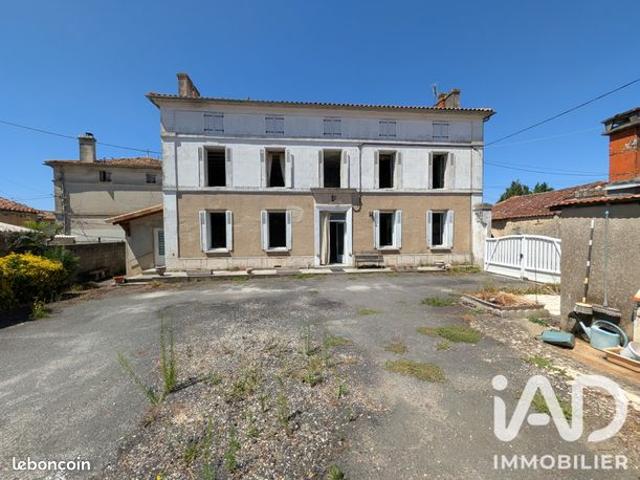 Maison de village 8 pièces 165 m²