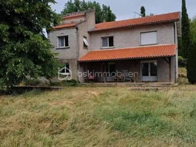 Maison de village 8 pièces 165 m²