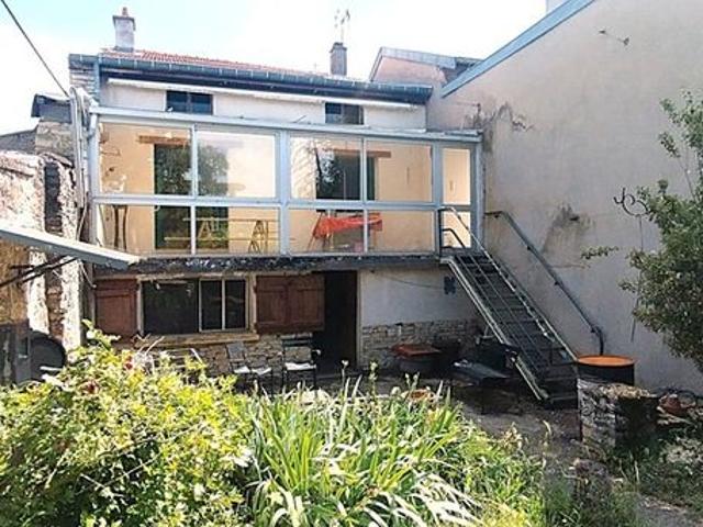 Maison de village 8 pièces 166 m²
