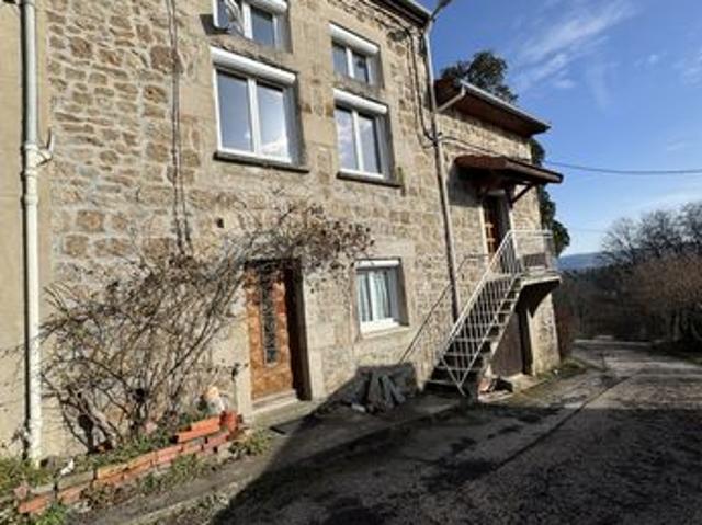 Maison de village 8 pièces 170 m²