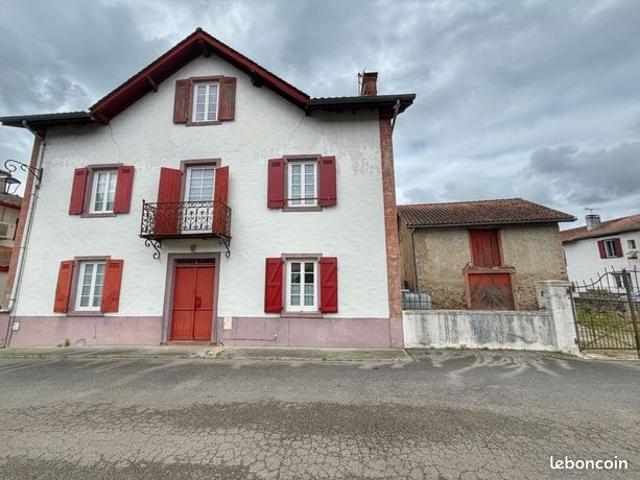 Maison de village 8 pièces 177 m²