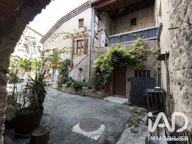 Maison de village 8 pièces 180 m²