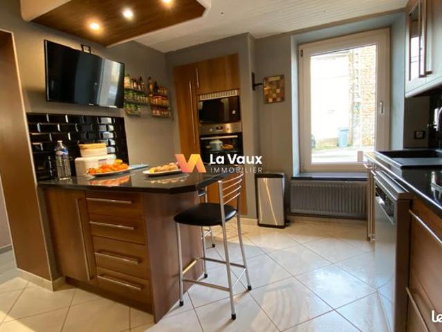 Maison de village 8 pièces 188 m²