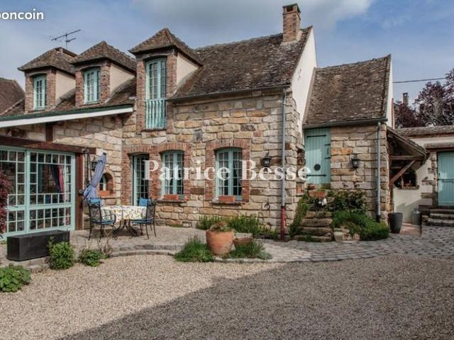 Maison de village 8 pièces 190 m²