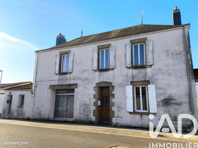 Maison de village 8 pièces 194 m²