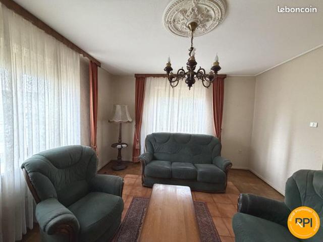 Maison de village 8 pièces 205 m²