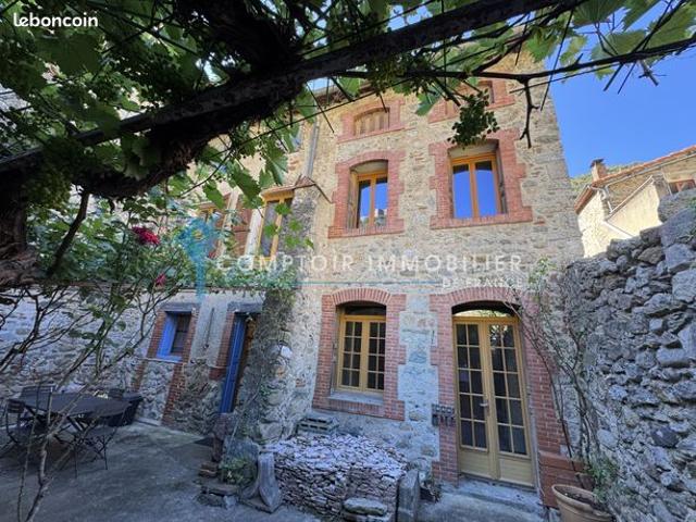 Maison de village 8 pièces 208 m²