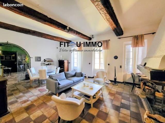 Maison de village 8 pièces 214 m²