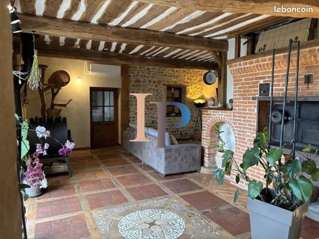 Maison de village 8 pièces 220 m²