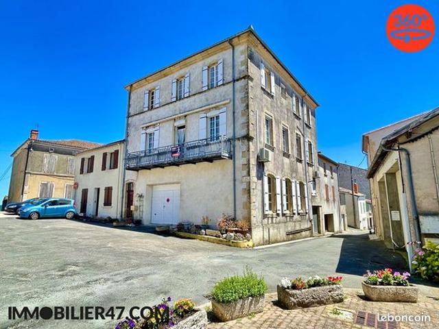 Maison de village 8 pièces 221 m²