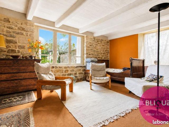 Maison de village 8 pièces 224 m²