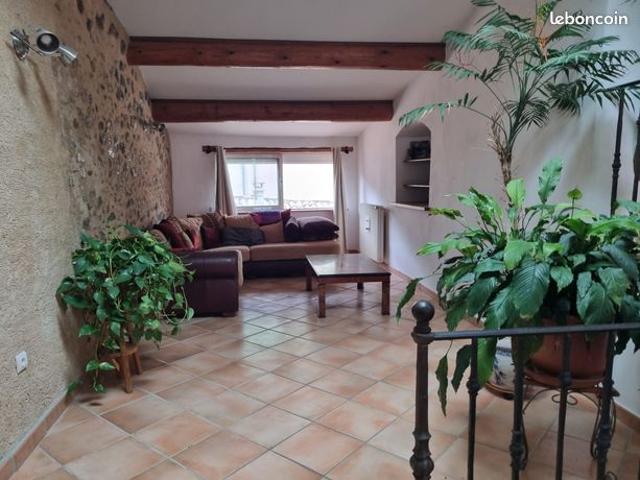 Maison de village 8 pièces 238 m²