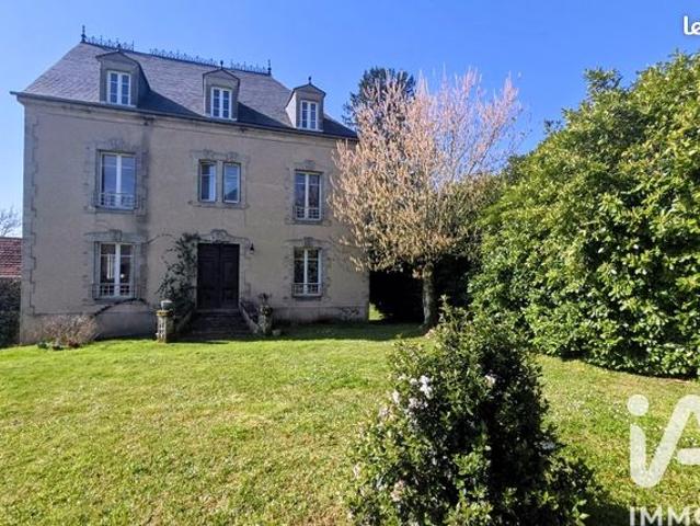 Maison de village 8 pièces 290 m²