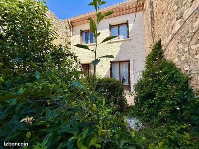 Maison de village 9 pièces 137 m²
