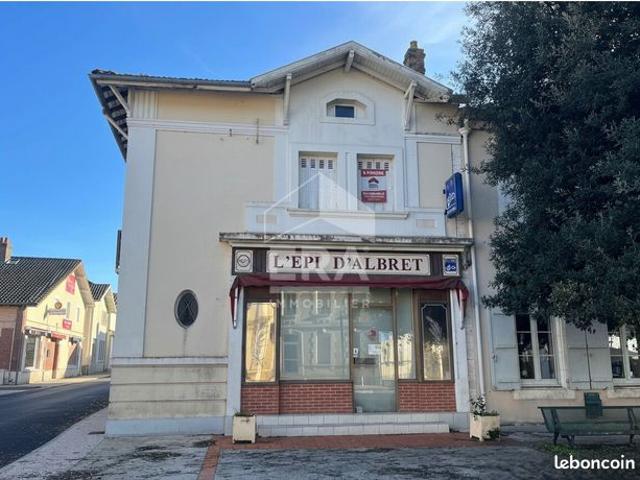 Maison de village 9 pièces 145 m²