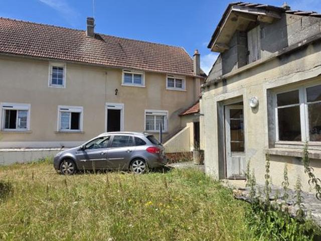 Maison de village 9 pièces 161 m²