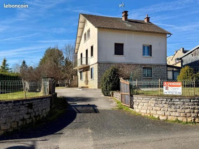 Maison de village 9 pièces 162 m²