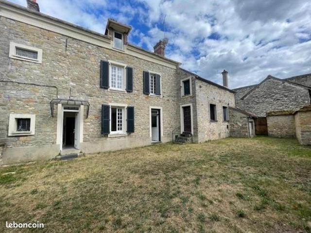 Maison de village 9 pièces 173 m²