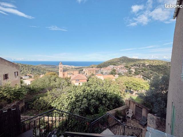 Maison de village 9 pièces 191 m²