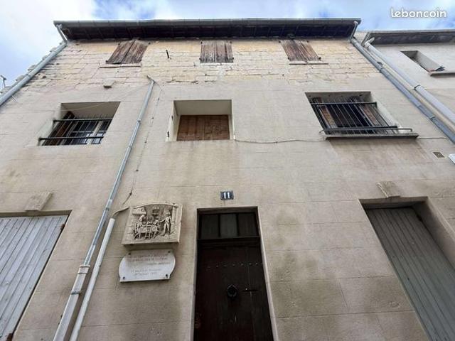 Maison de village 9 pièces 200 m²