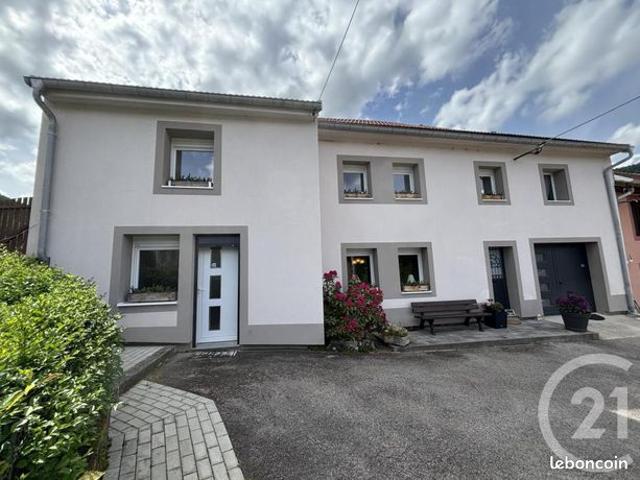 Maison de village 9 pièces 205 m²