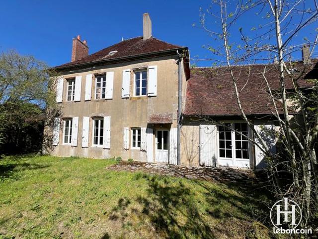 Maison de village 9 pièces 205 m²