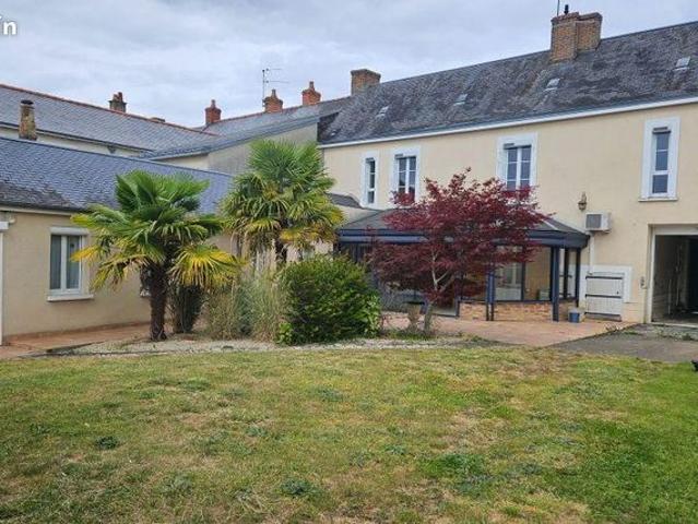 Maison de village 9 pièces 220 m²