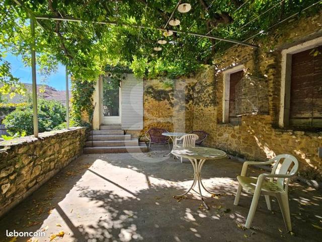 Maison de village 9 pièces 233 m²