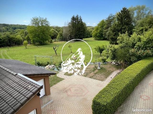 Maison de village 9 pièces 241 m²