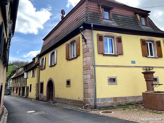 Maison de village 9 pièces 248 m²